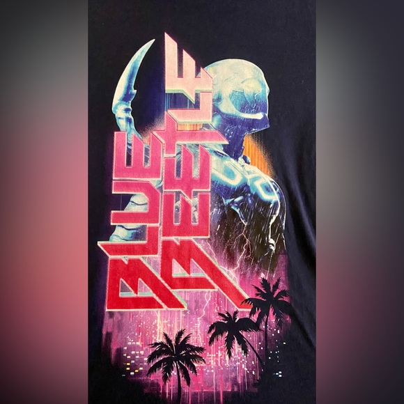 DC Comics Blue Beetle Super Hero Short Sleeve Navy T-Shirt Sonoma Women’s NWT - Picture 3 of 3